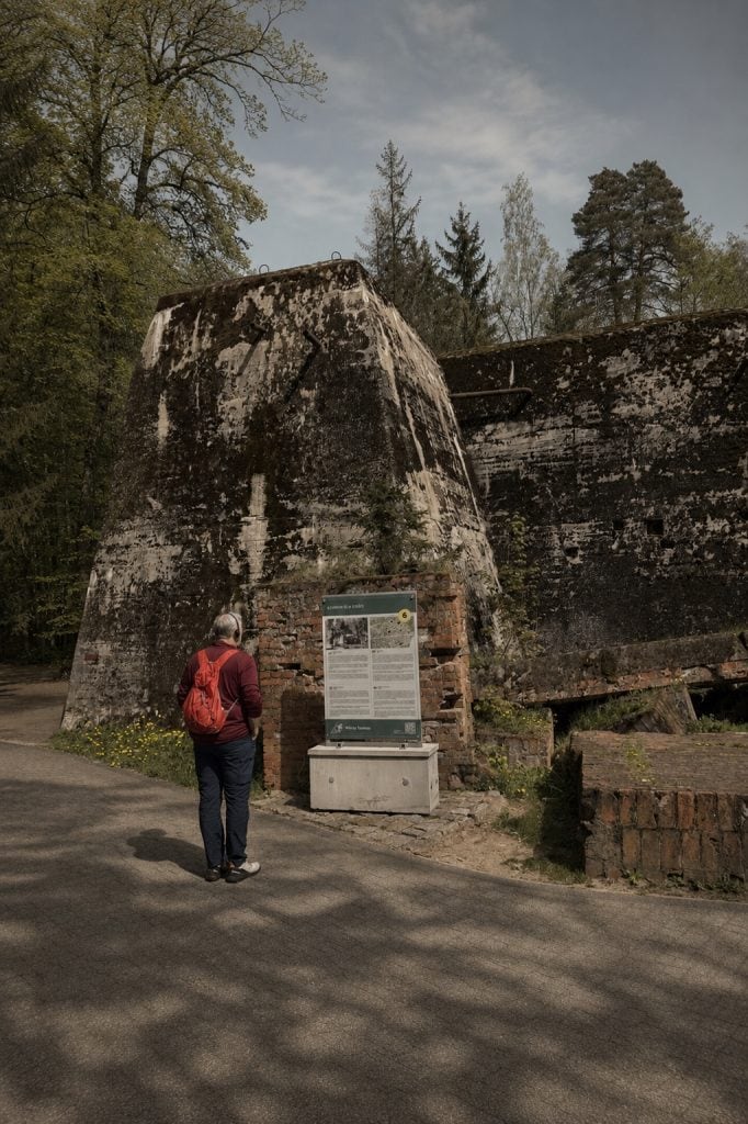 One Day in Poland - Wolf's Lair Private Tour from Warsaw